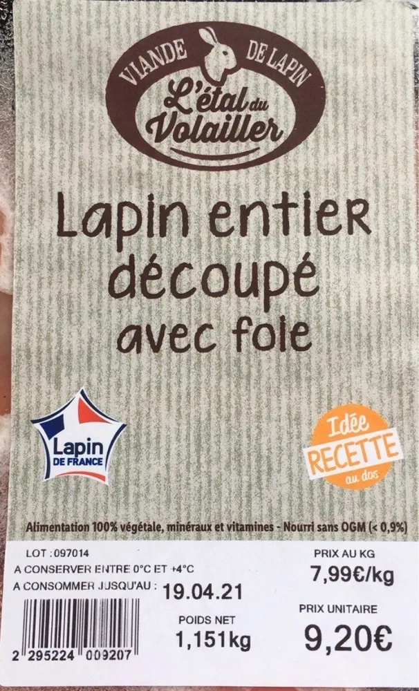 Lapin entier découpé avec foie