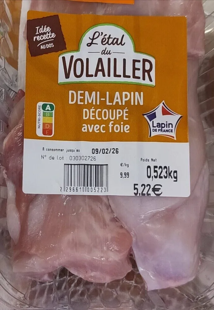 Demi-lapin decoupé avec foie