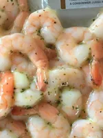 Queues de crevettes cuites