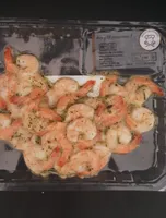 Queues de crevettes cuites