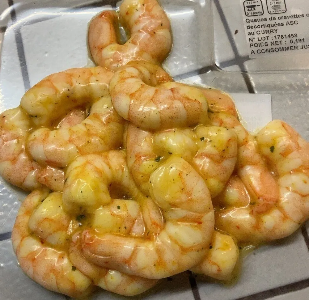 Crevettes cuites au curry
