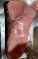 Steak d'espadon decongele