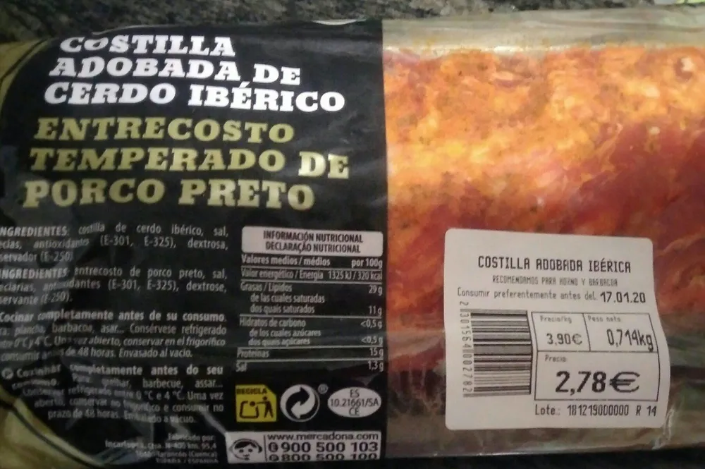 Costilla adobada de cerdo ibérico