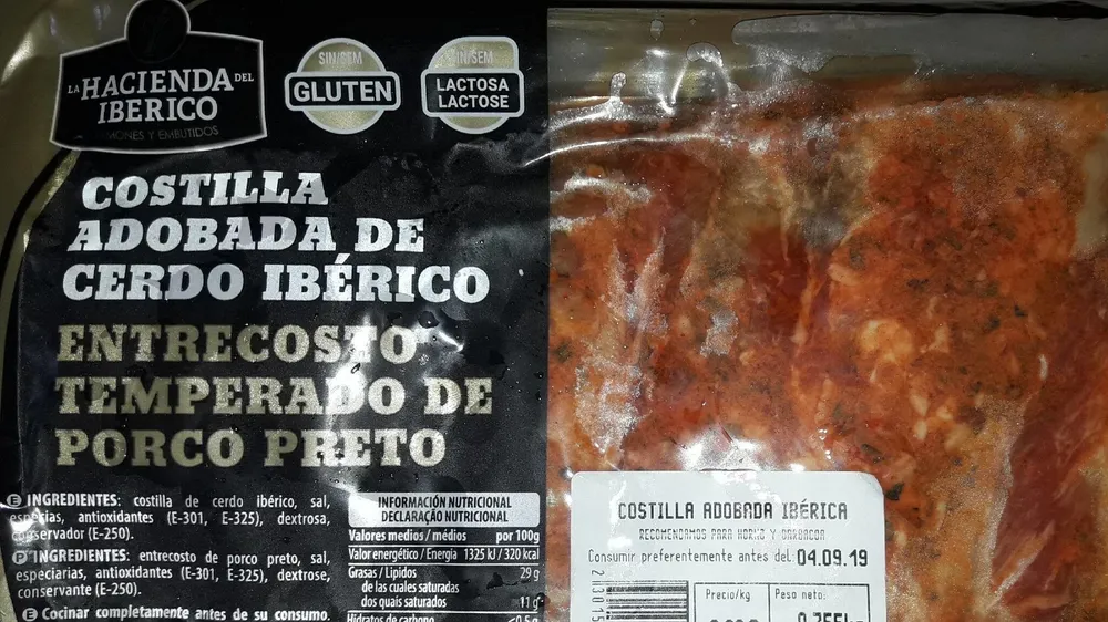 Costilla adobada de cerdo ibérico
