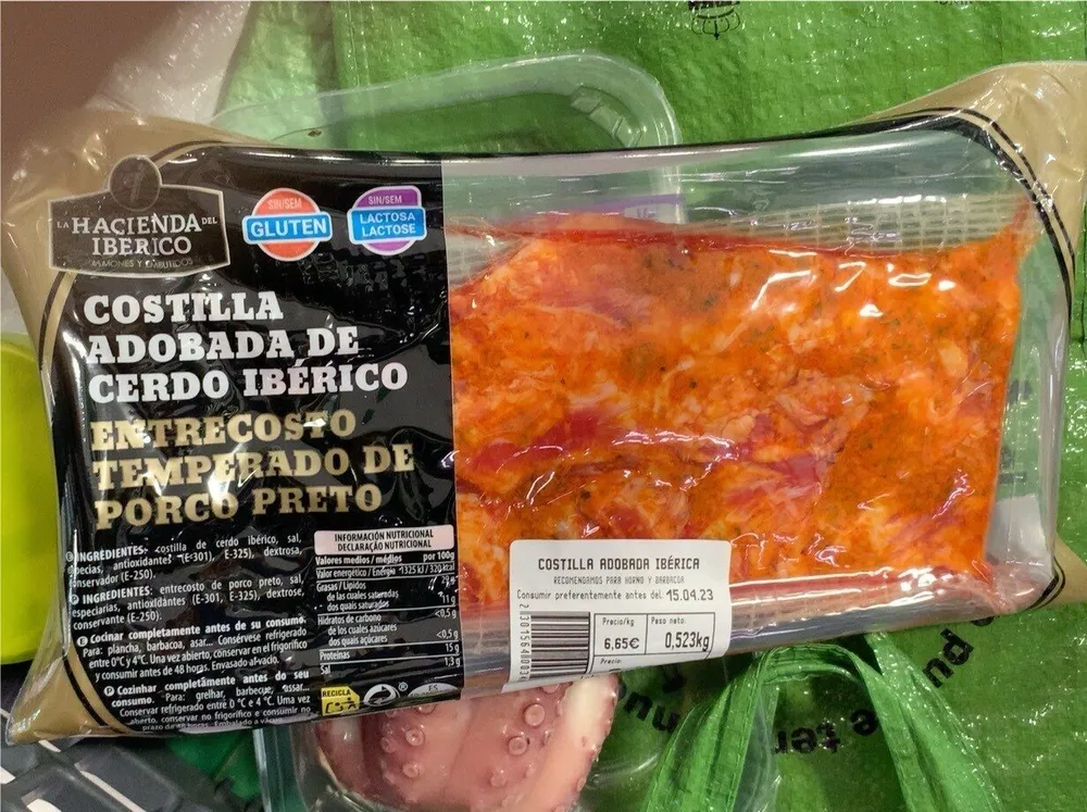 Costilla adobada de crrdo iberico