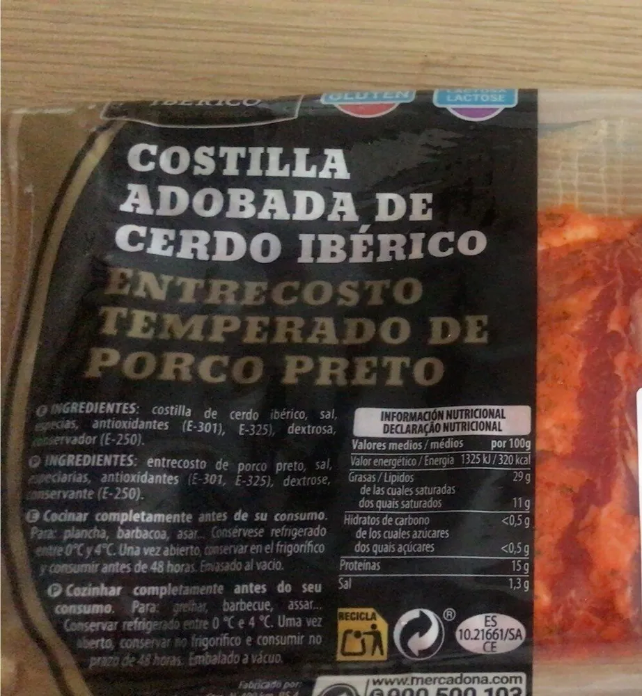 Costilla adobada de cerdo