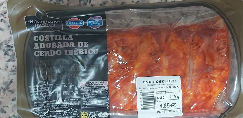 Costilla adobada de cerdo ibérico