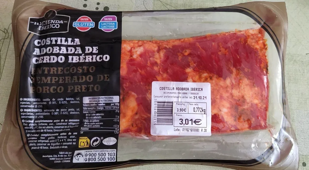 Costilla adobada de cerdo ibérico