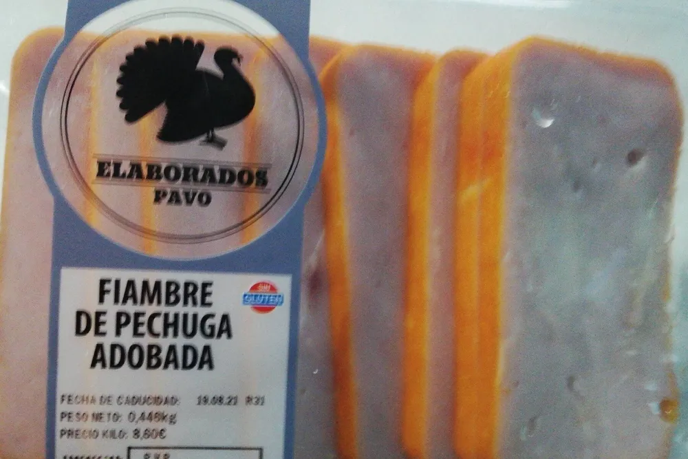 Fiambre de pechuga adobada