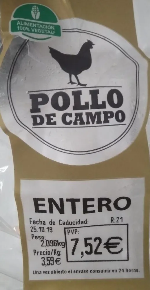 Pollo de campo entero
