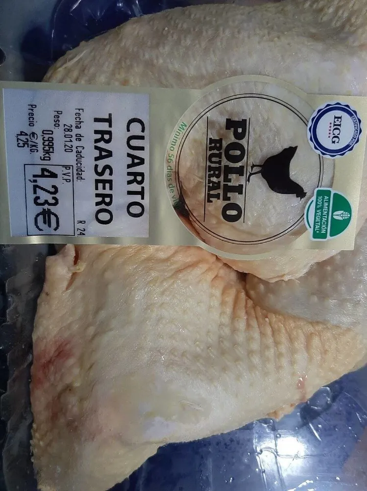 Pollo rural cuarto trasero