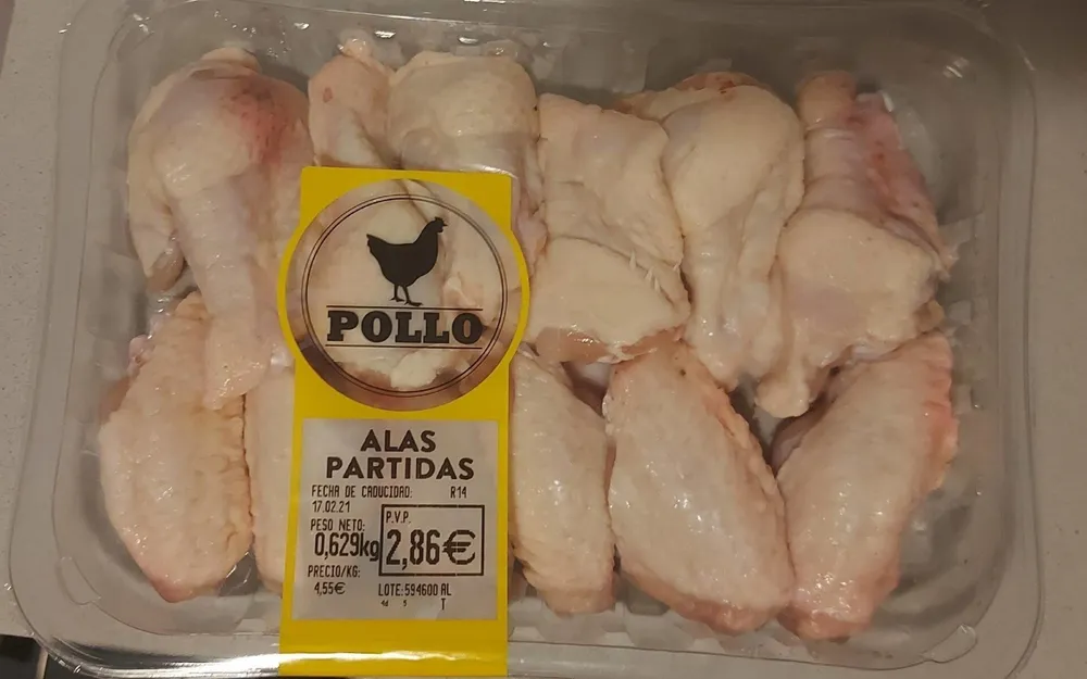 Alas partidas de pollo