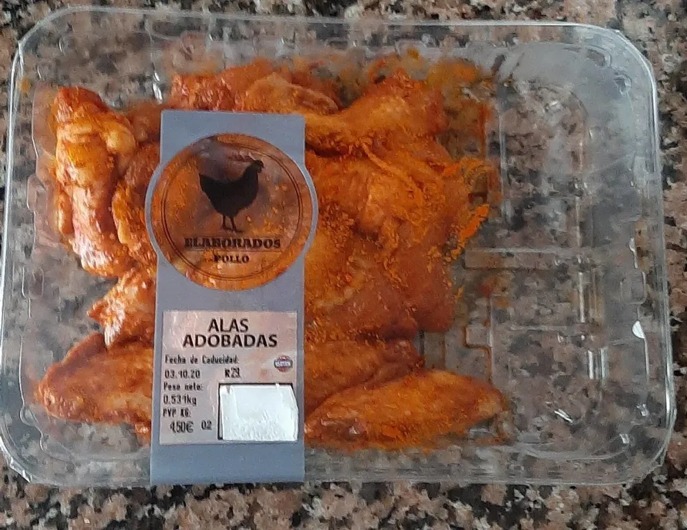 Alas adobadas