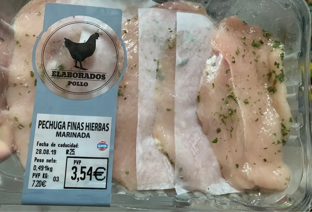 Pechuga de pollo finas hierbas marinada