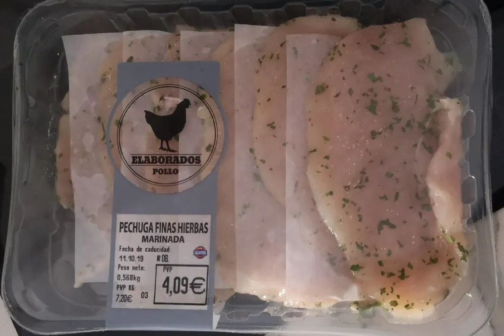 Pechugas finas hiervas marinada