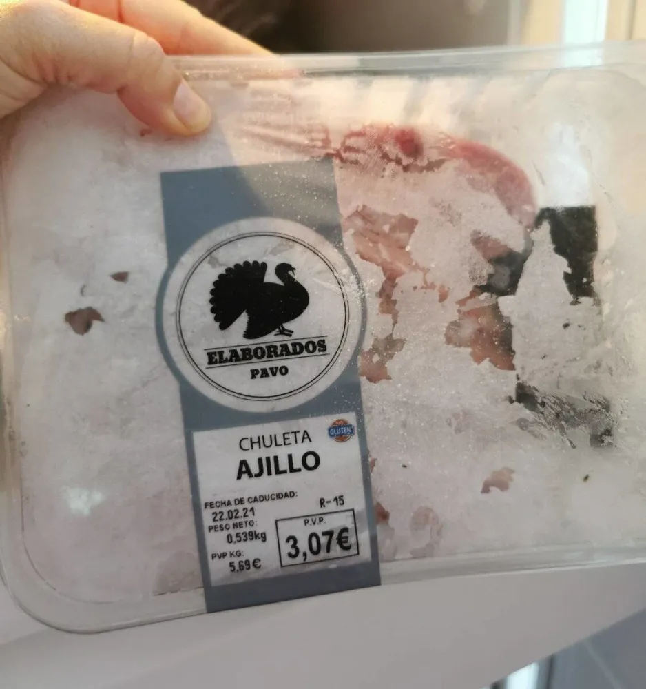 Chuletas al ajillo