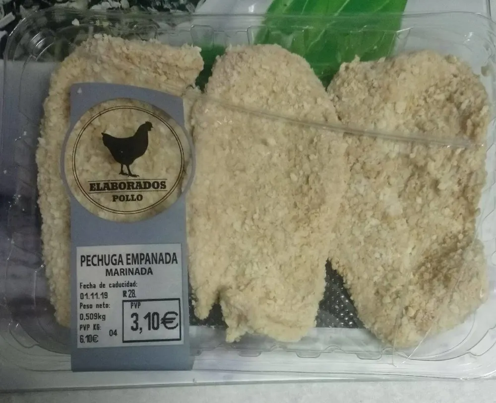 Filete de pechuga de pollo empanada