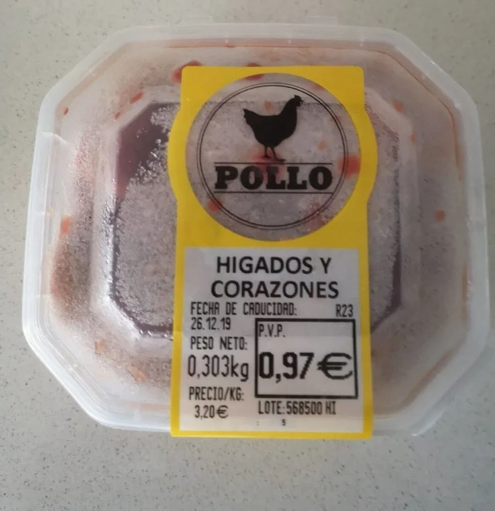 Hígados y corazones de pollo