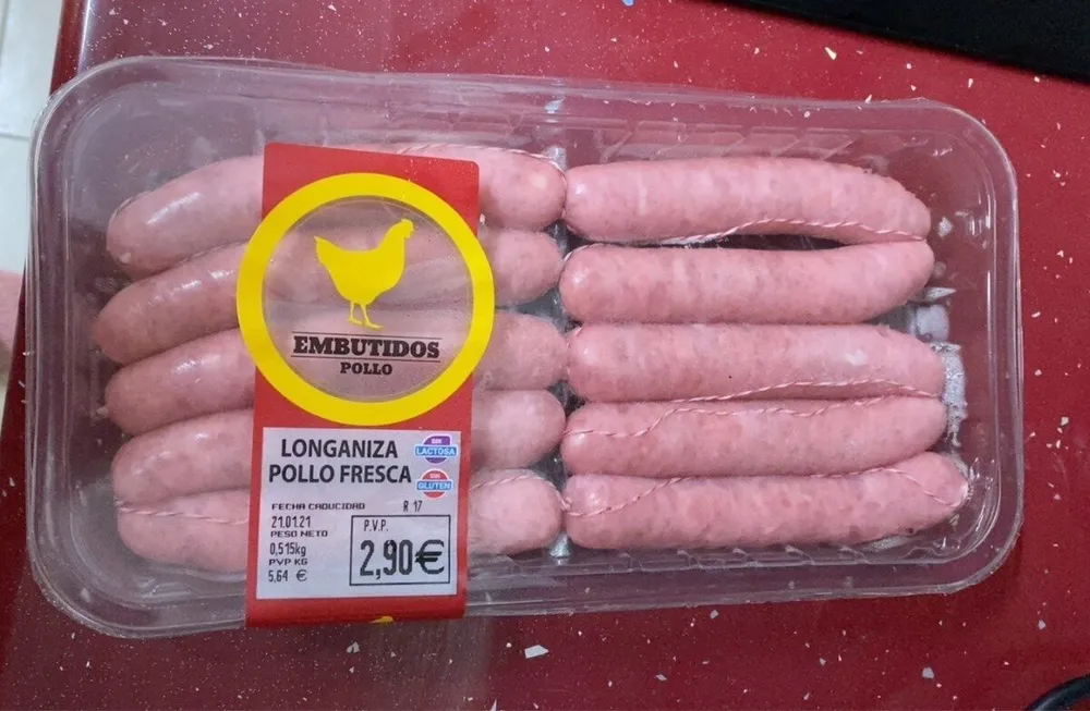 Longaniza de pollo fresca