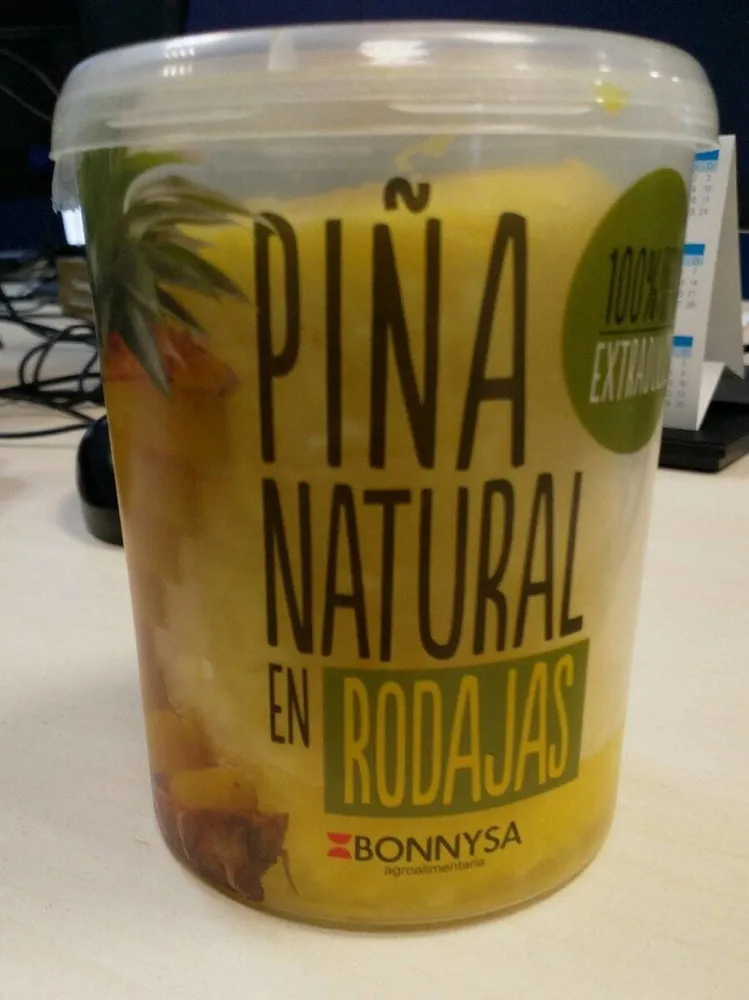 Piña pelada
