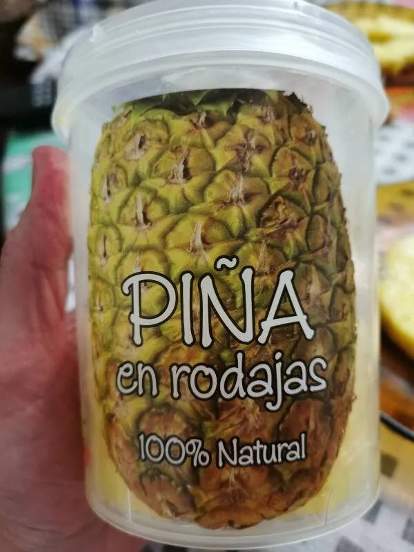 Piña natural a rodajas