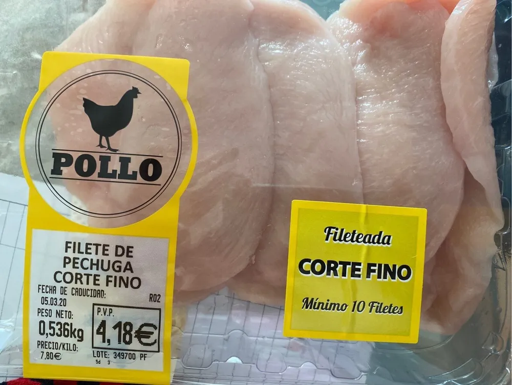 Filete de pechuga de pollo corte fino