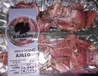 Pavo a tacos  al ajillo