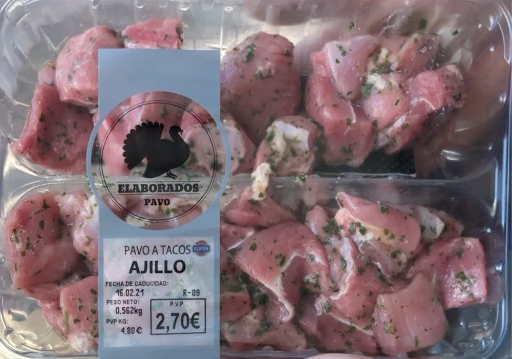 Pavo a tacos ajillo
