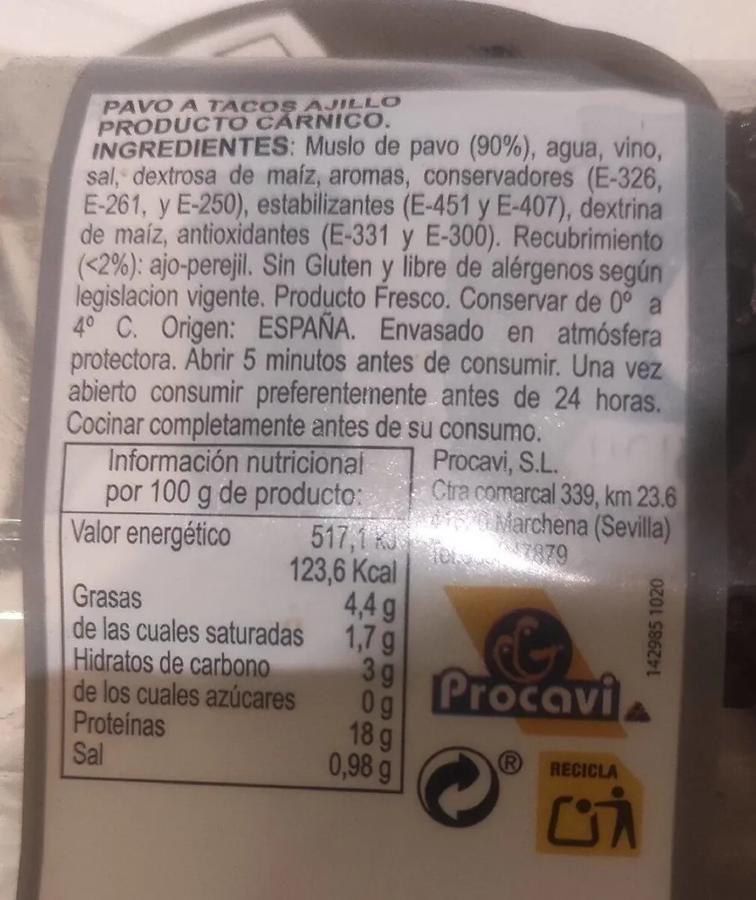 Pavo a tacos ajillo