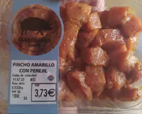 Pinchos amarillos con peregil