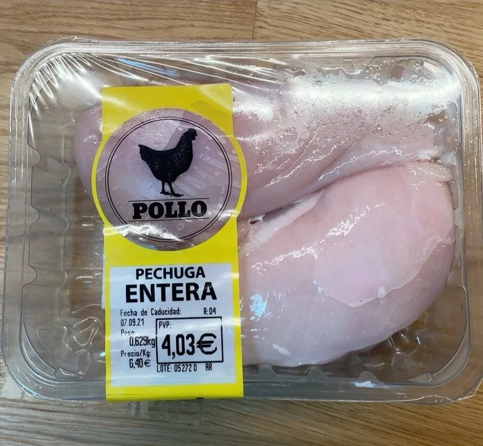 Pollo Pechuga Entera