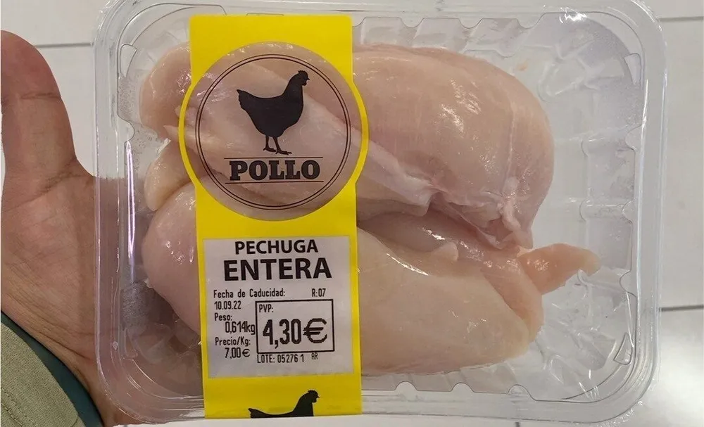 Pollo Pechuga Entera