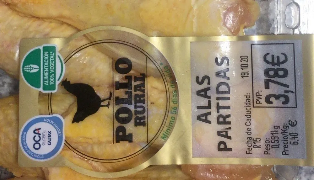 Alas partidas de pollo rural