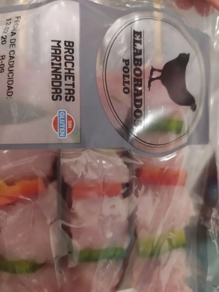 Brochetas marinadas