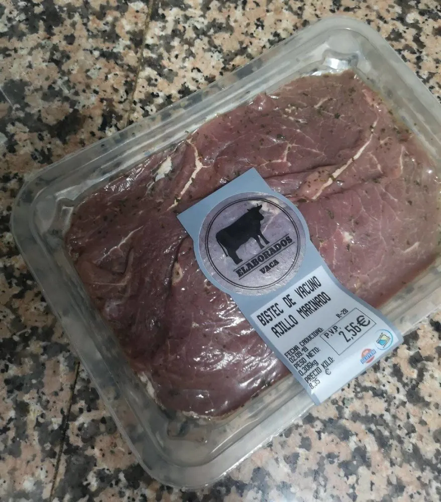Bistec de vacuno ajillo marinado