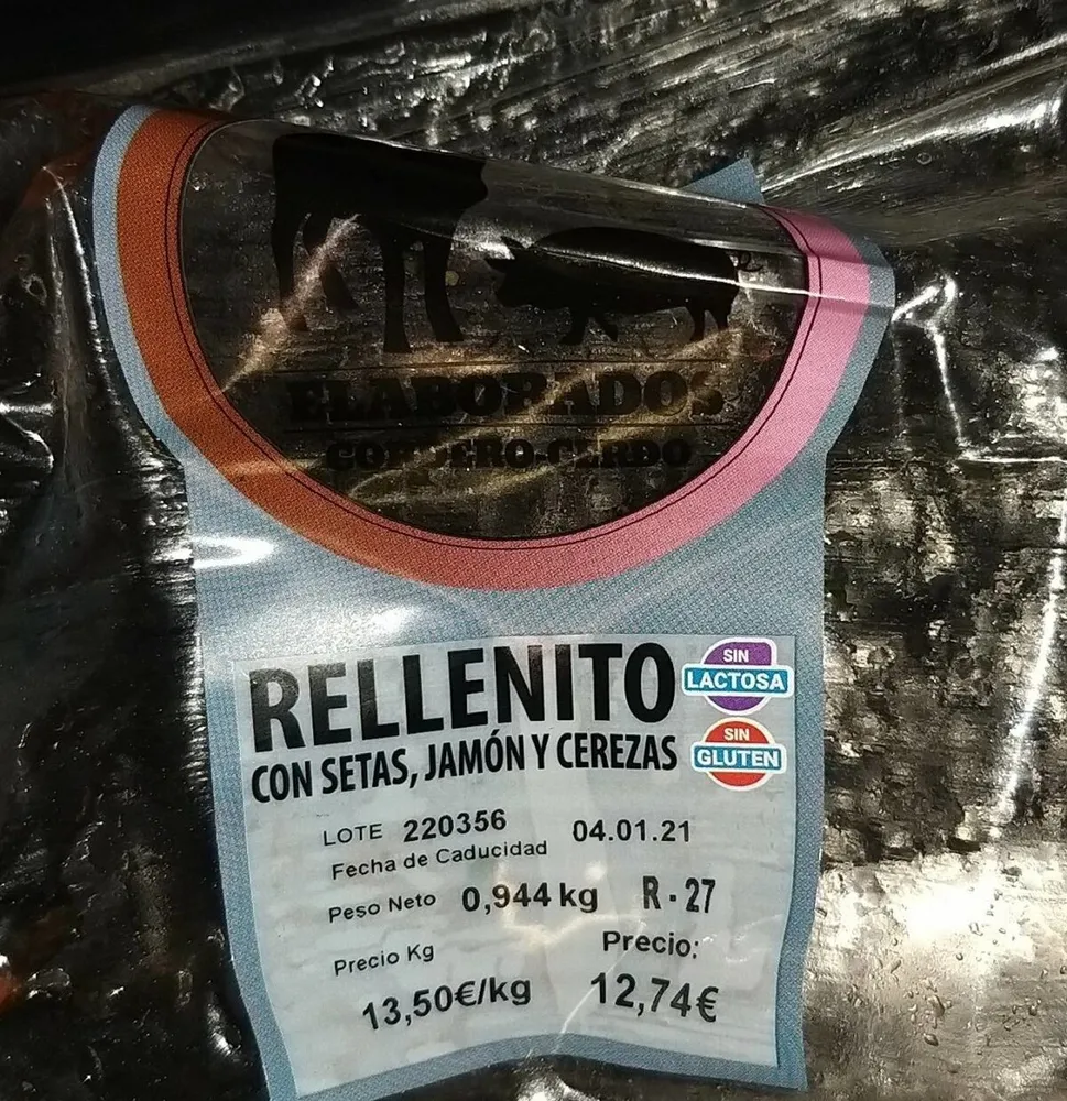 Rellenito con setas jamón y cerezas