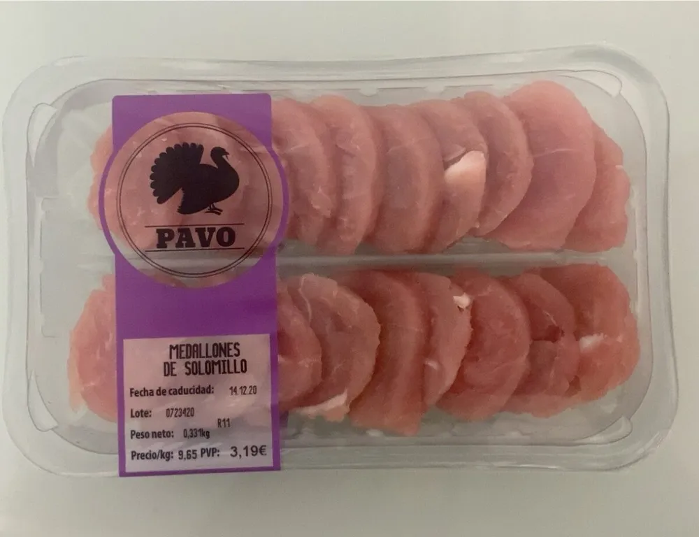 Filete de pechuga de pavo fileteado