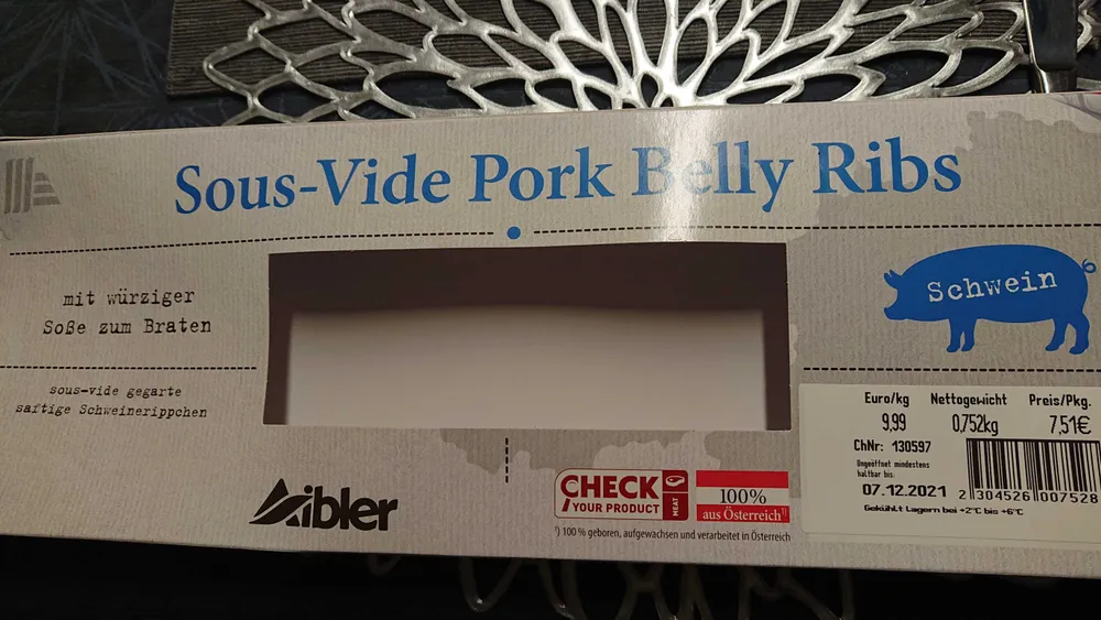 Sous-Vide Pork Belly Ribs