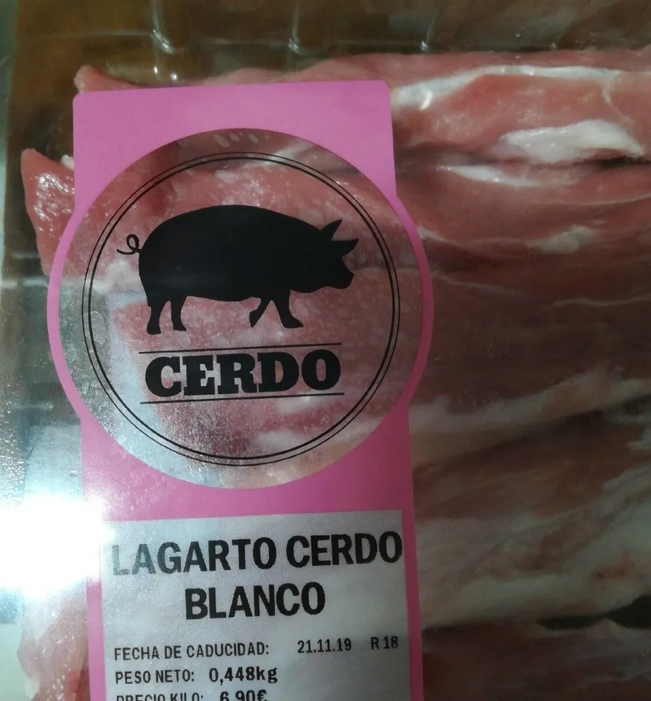 Lagarto cerdo blanco