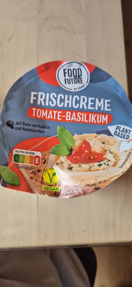 Frischcreme tomate-basilikum