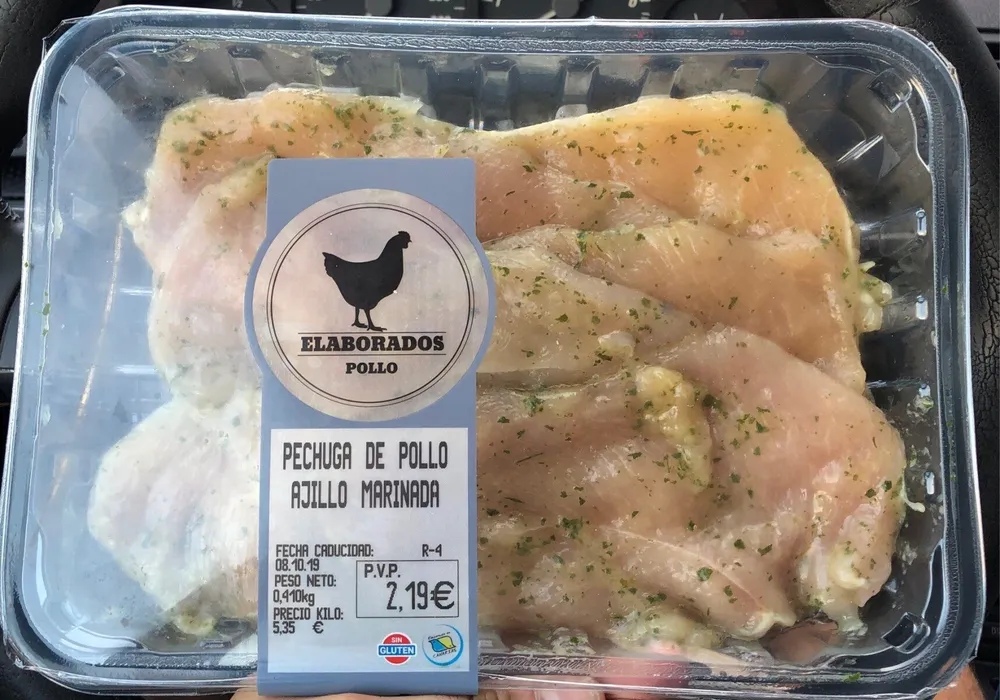 Pechuga de pollo ajillo empanada