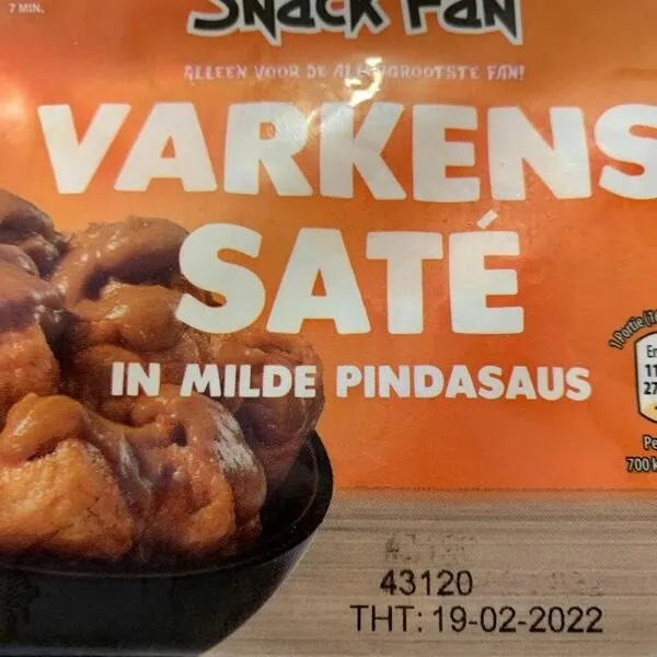 Varkenssaté in milde pindasaus