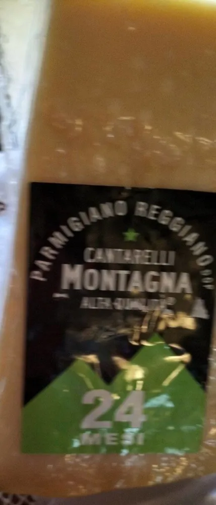 Parmigiano reggiano Cantarelli alta qualità 24 mesi