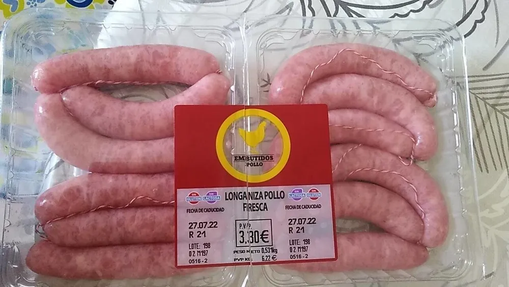 Longaniza de pollo fresca