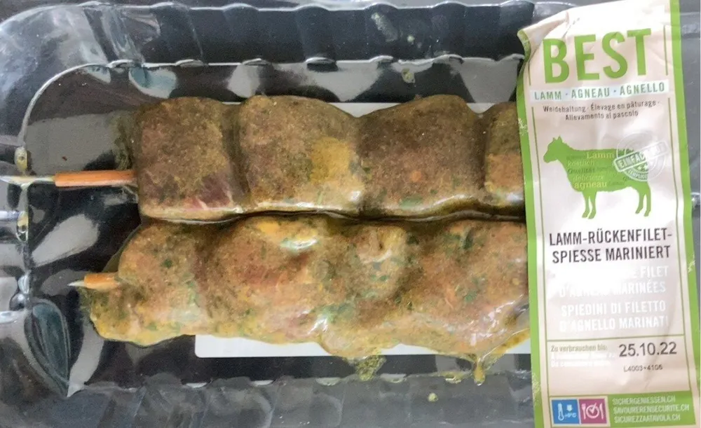 Brochettes de filet d’agneau marinées