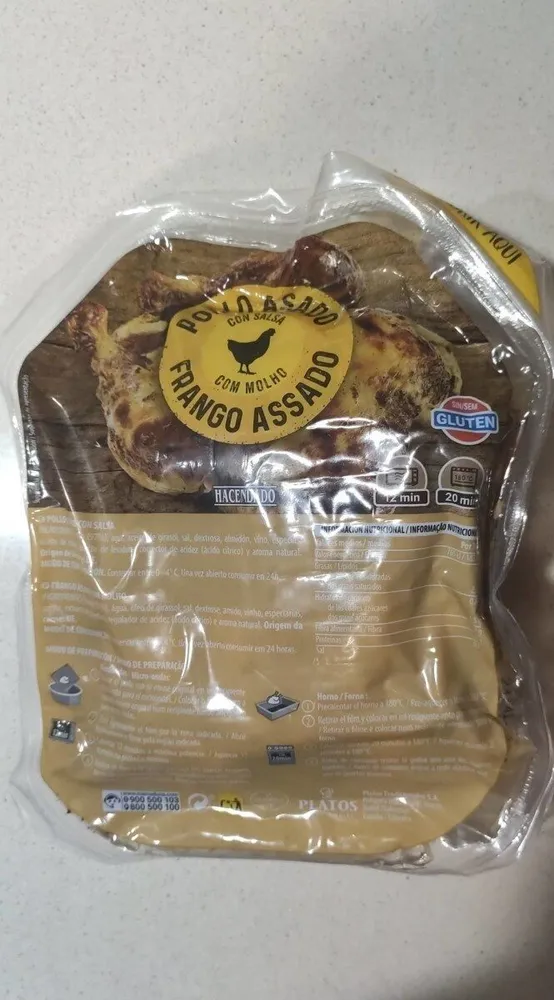 Pollo asado con salsa
