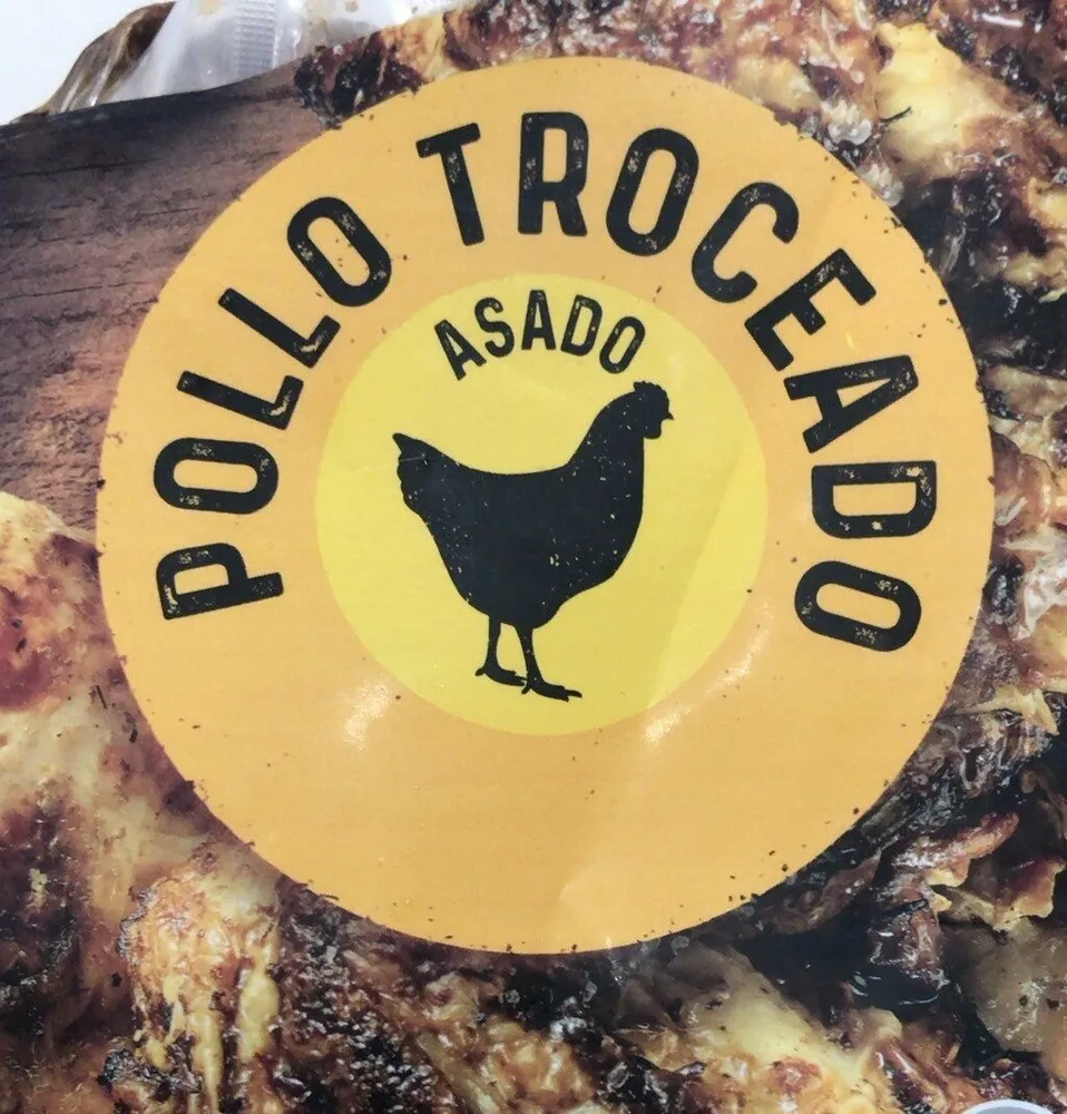 Pollo asado troceado