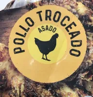 Pollo asado troceado