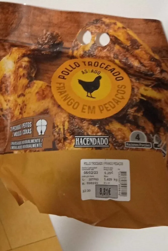 Pollo troceado