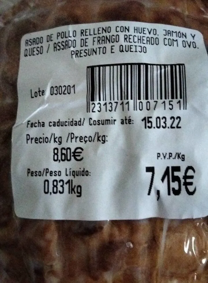 Asado de pollo relleno con huevo